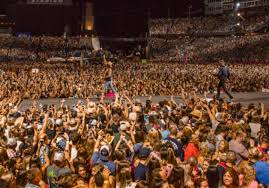 kenny chesney mech truck arrival